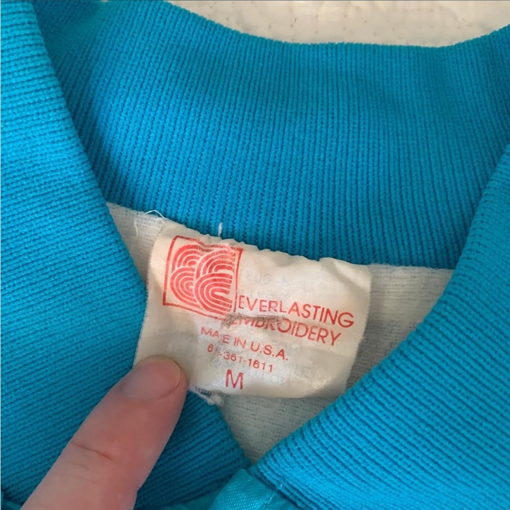 Vintage Chevrolet 'The Heartbeat of America' Teal Bomber Jacket - Embroidered - Picture 4 of 6